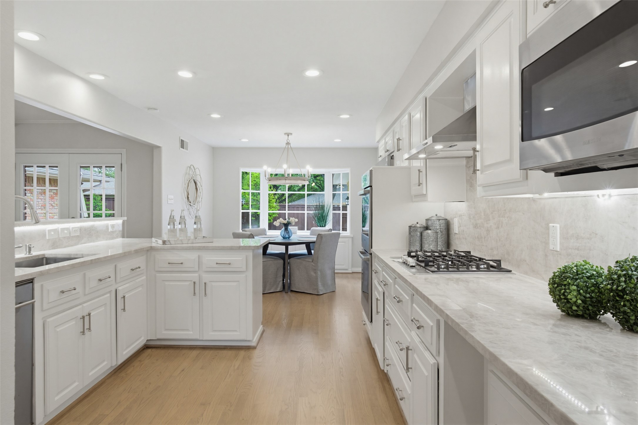 6908 Town Bluff Drive Dallas TX 75248
