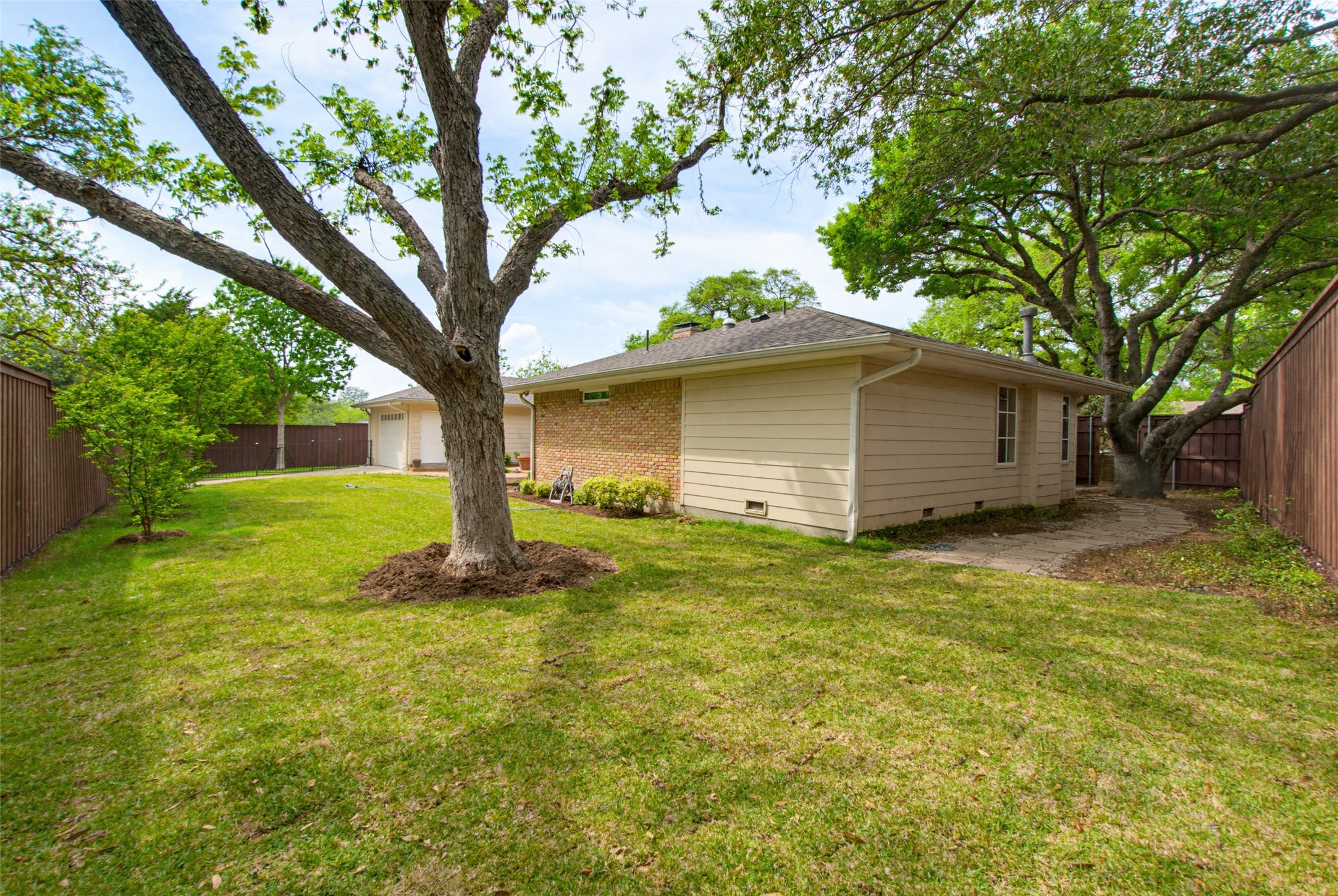 6908 Town Bluff Drive Dallas TX 75248