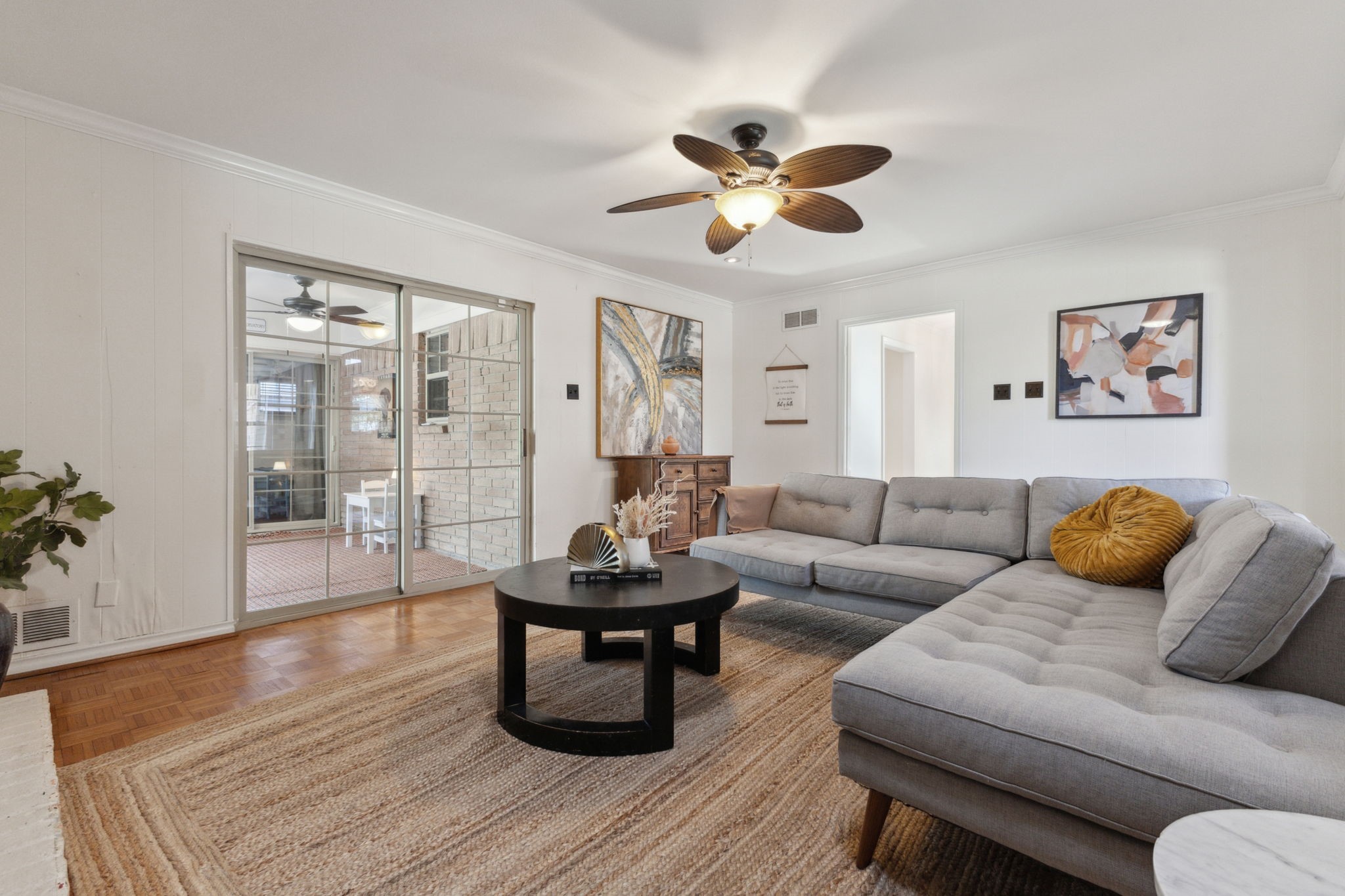 5505 Ledgestone Drive Dallas TX 75214