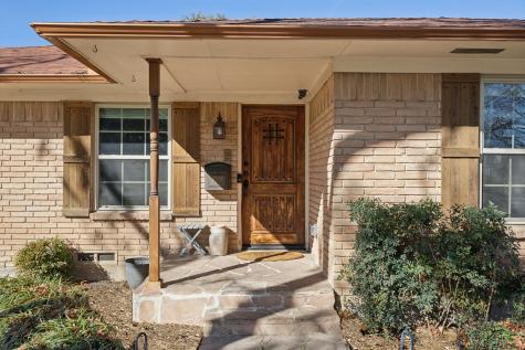 5505 Ledgestone Drive Dallas TX 75214
