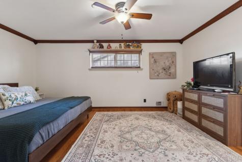 5505 Ledgestone Drive Dallas TX 75214