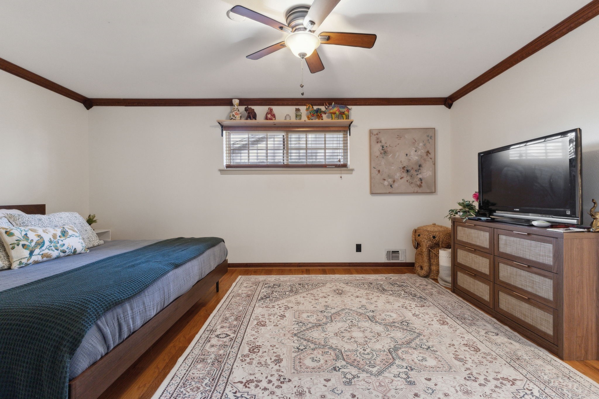 5505 Ledgestone Drive Dallas TX 75214