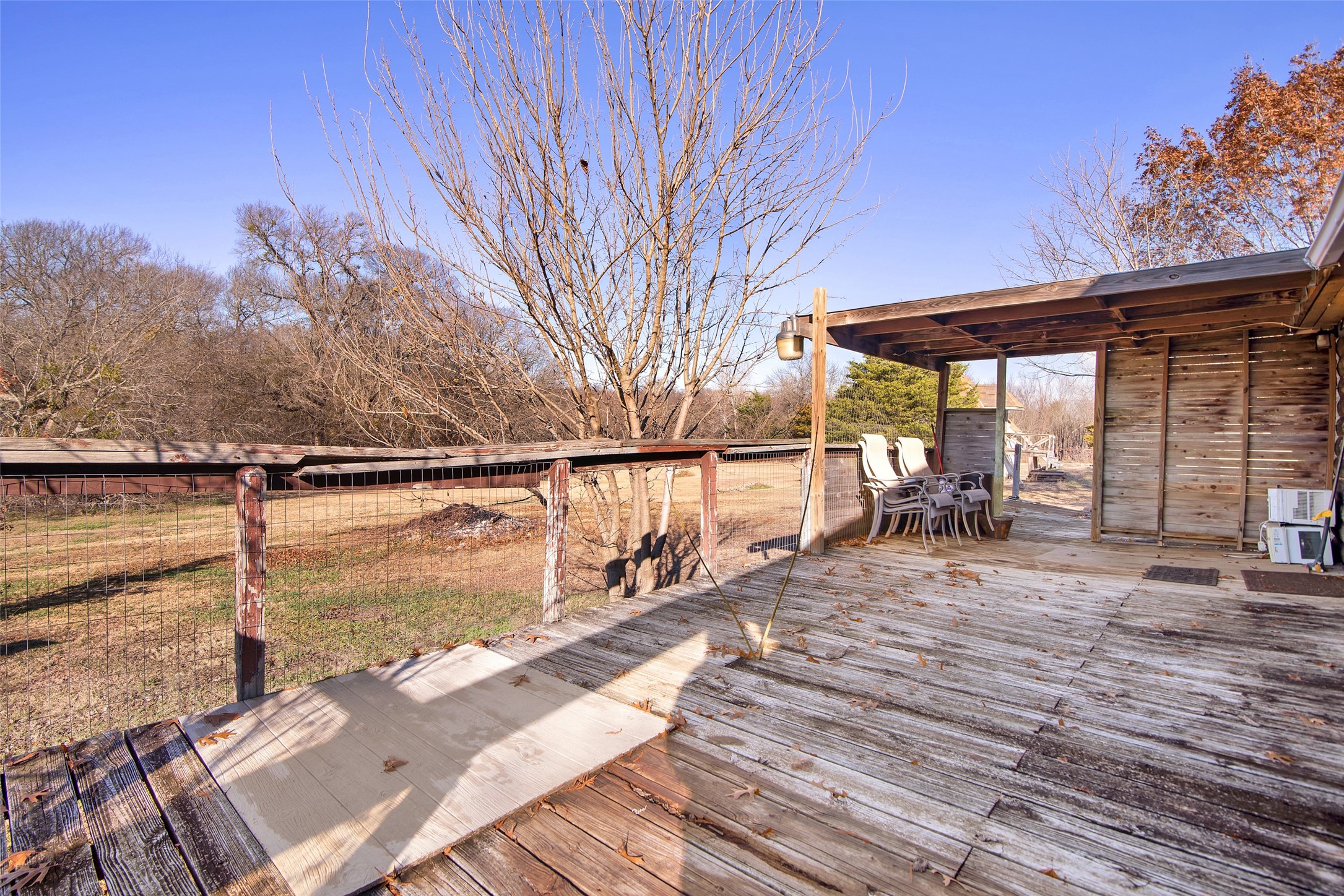 691 Bear Road Van Alstyne TX 75495