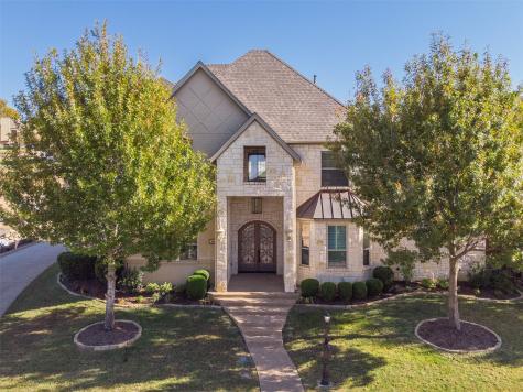607 Rainbow Creek Court Arlington TX 76012