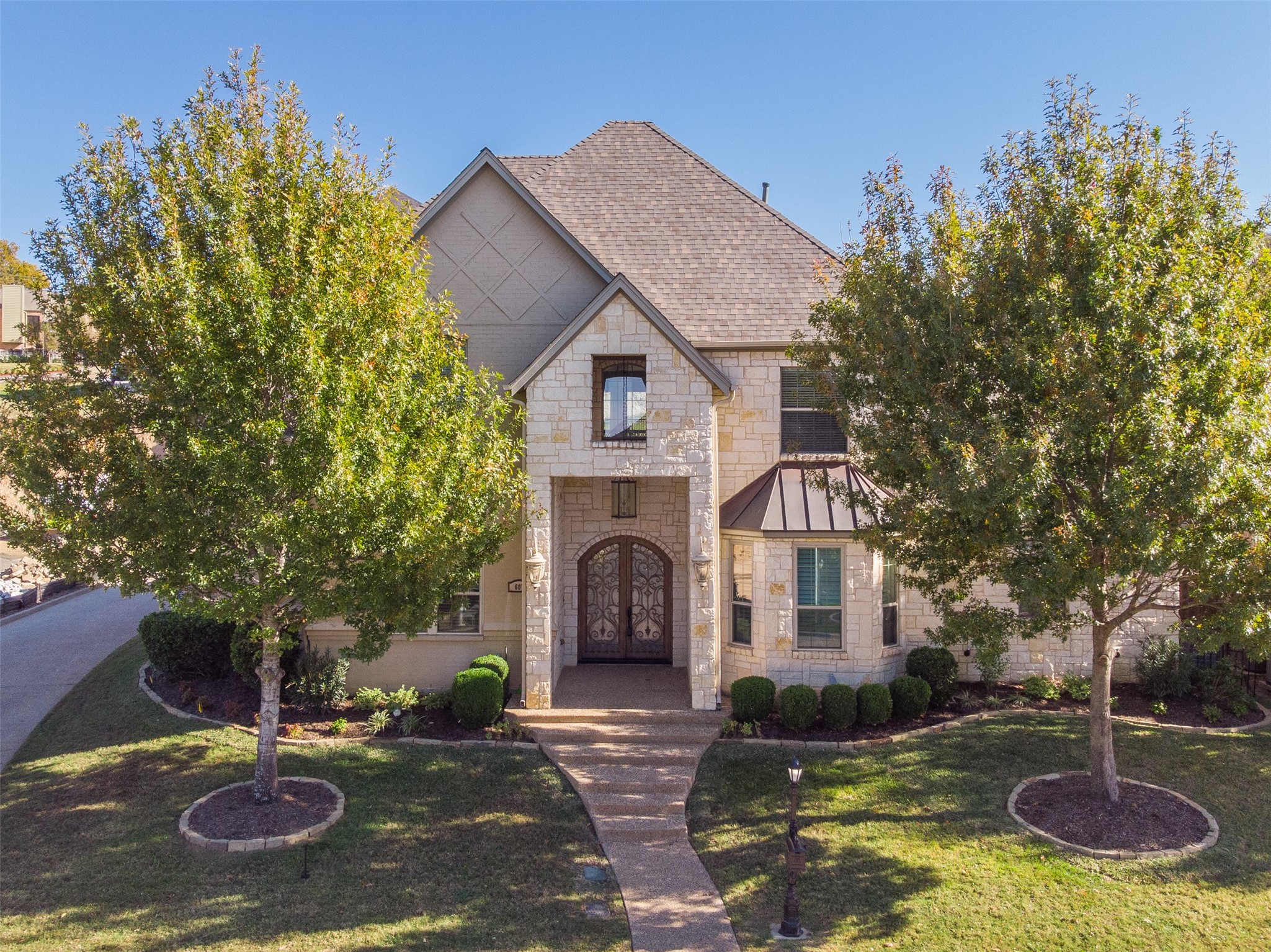 607 Rainbow Creek Court Arlington TX 76012