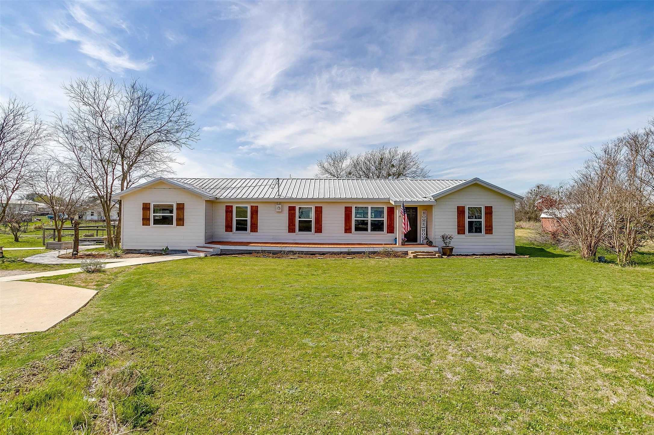 939 Twin Bends Road Crawford TX 76638