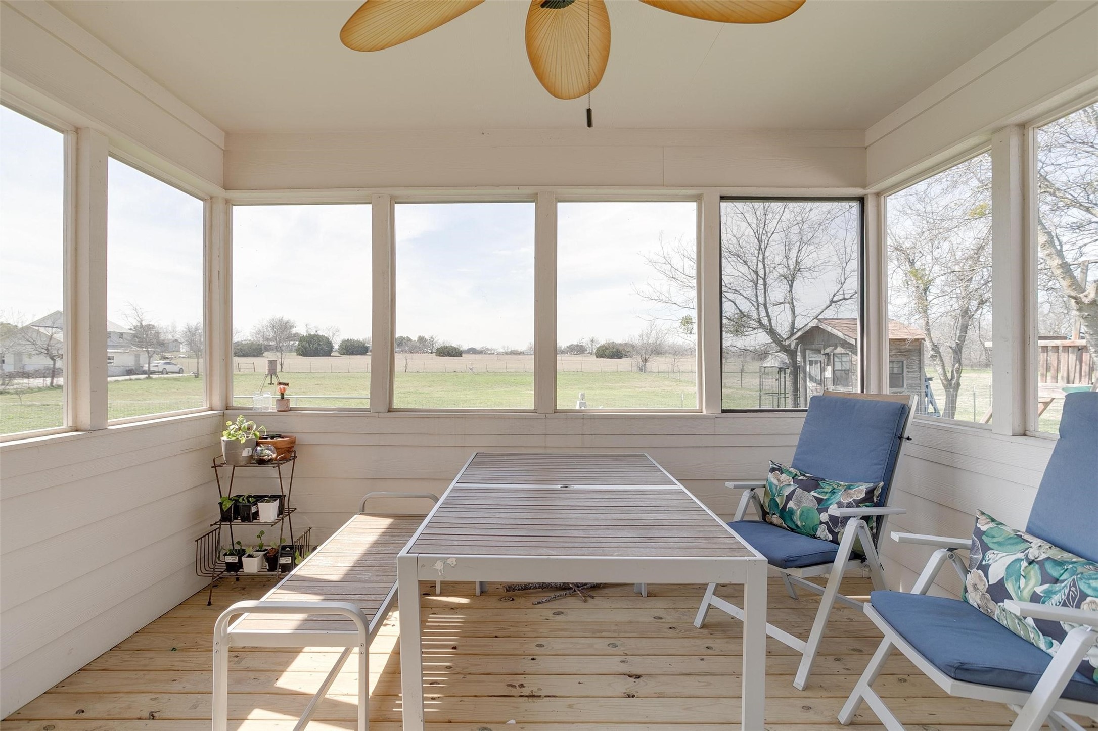 939 Twin Bends Road Crawford TX 76638