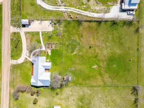 939 Twin Bends Road Crawford TX 76638