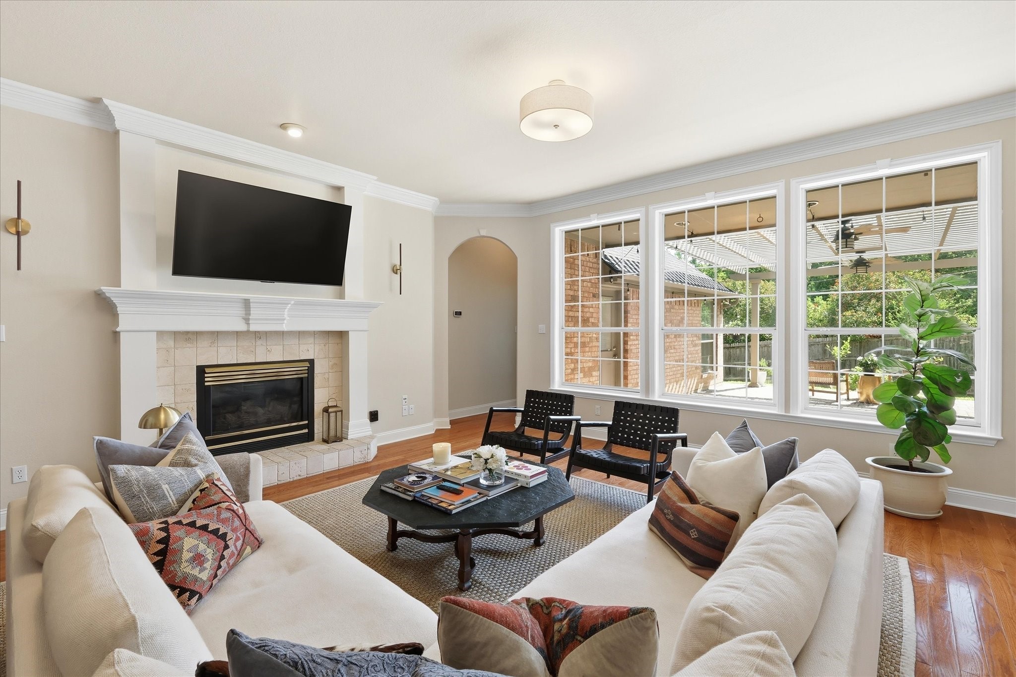 3103 Regal Drive Arlington TX 76016