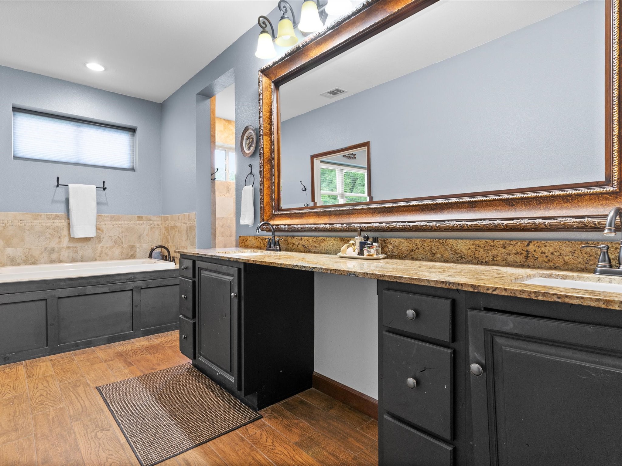 3402 Marsh Lane Grapevine TX 76051