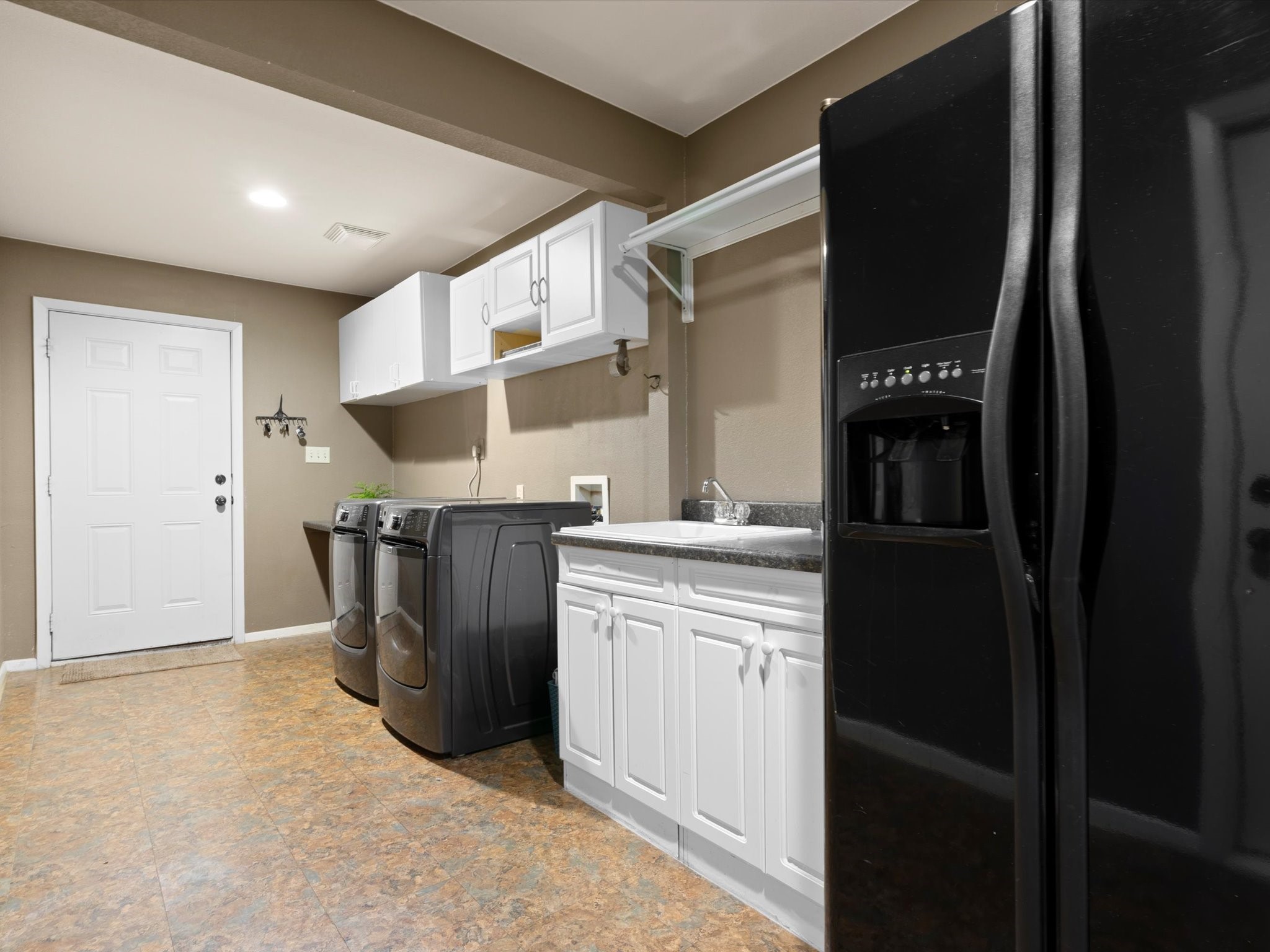 3402 Marsh Lane Grapevine TX 76051