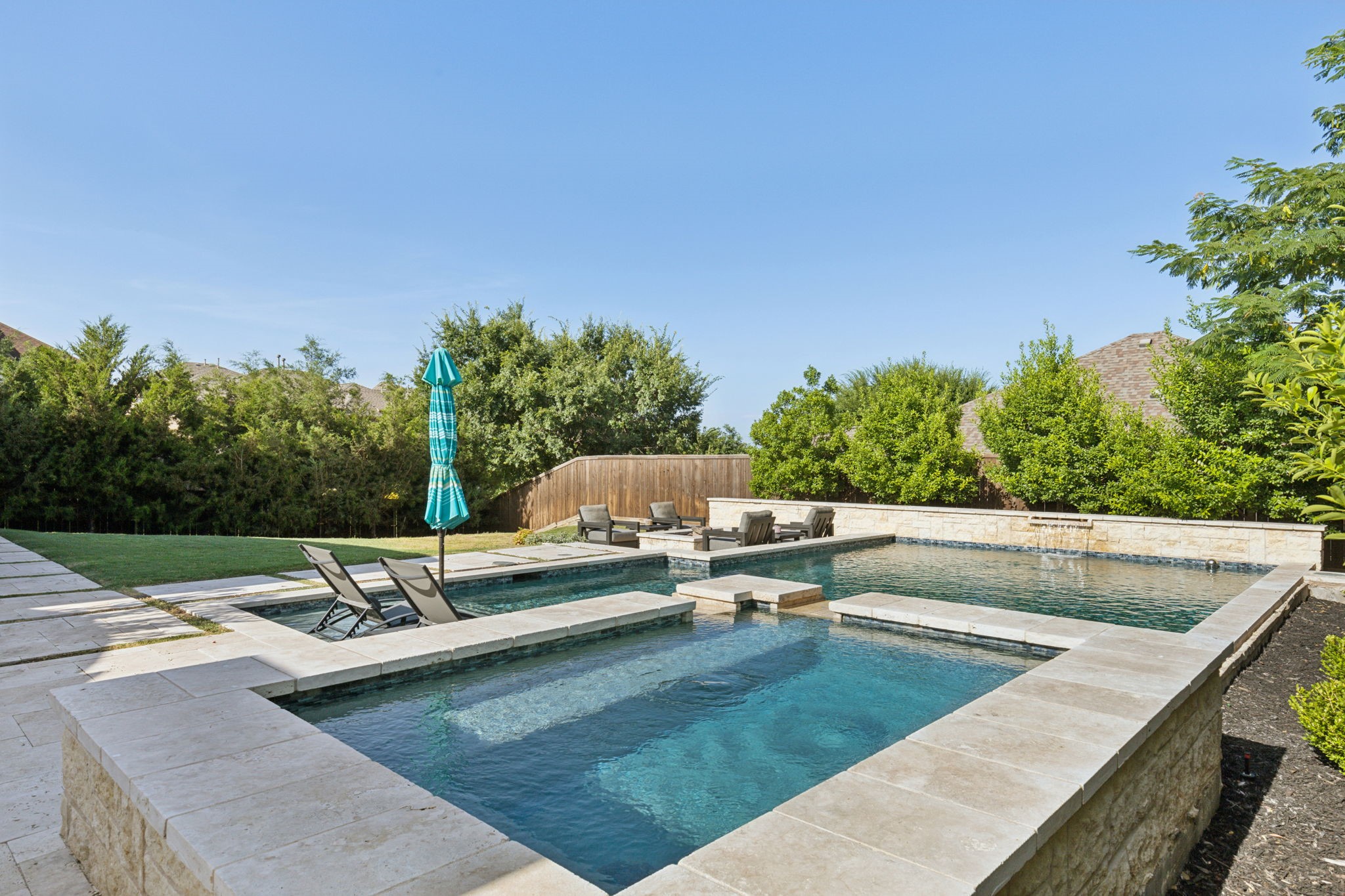1201 Navajo Drive Mckinney TX 75072