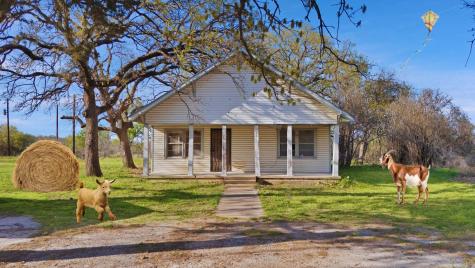 202 Johns Drive Chico TX 76431
