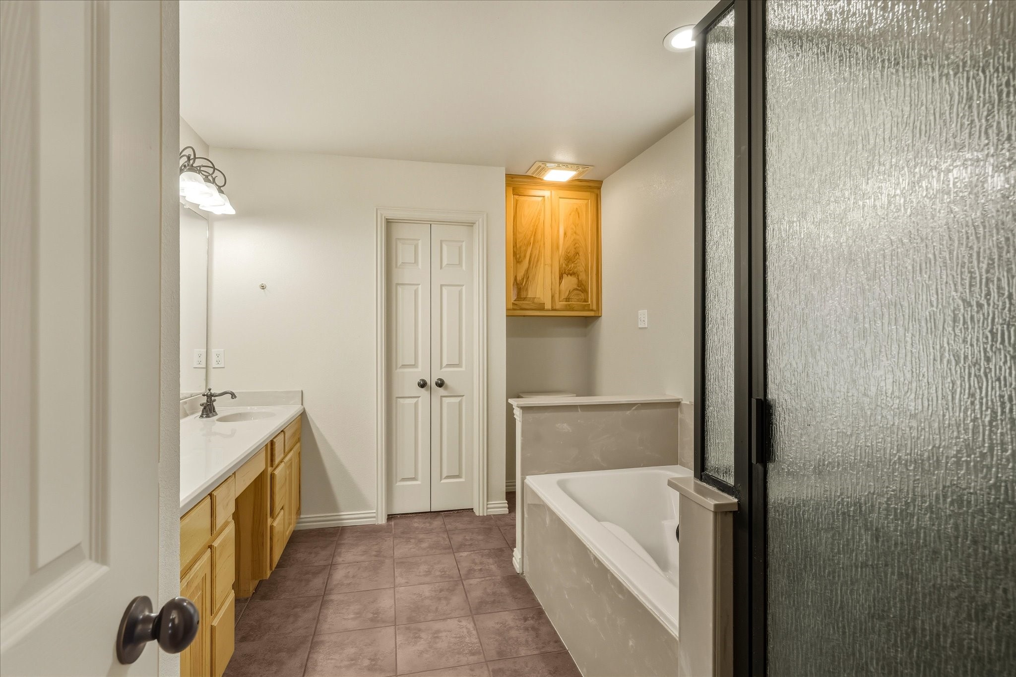 704 Janis Street Granbury TX 76049