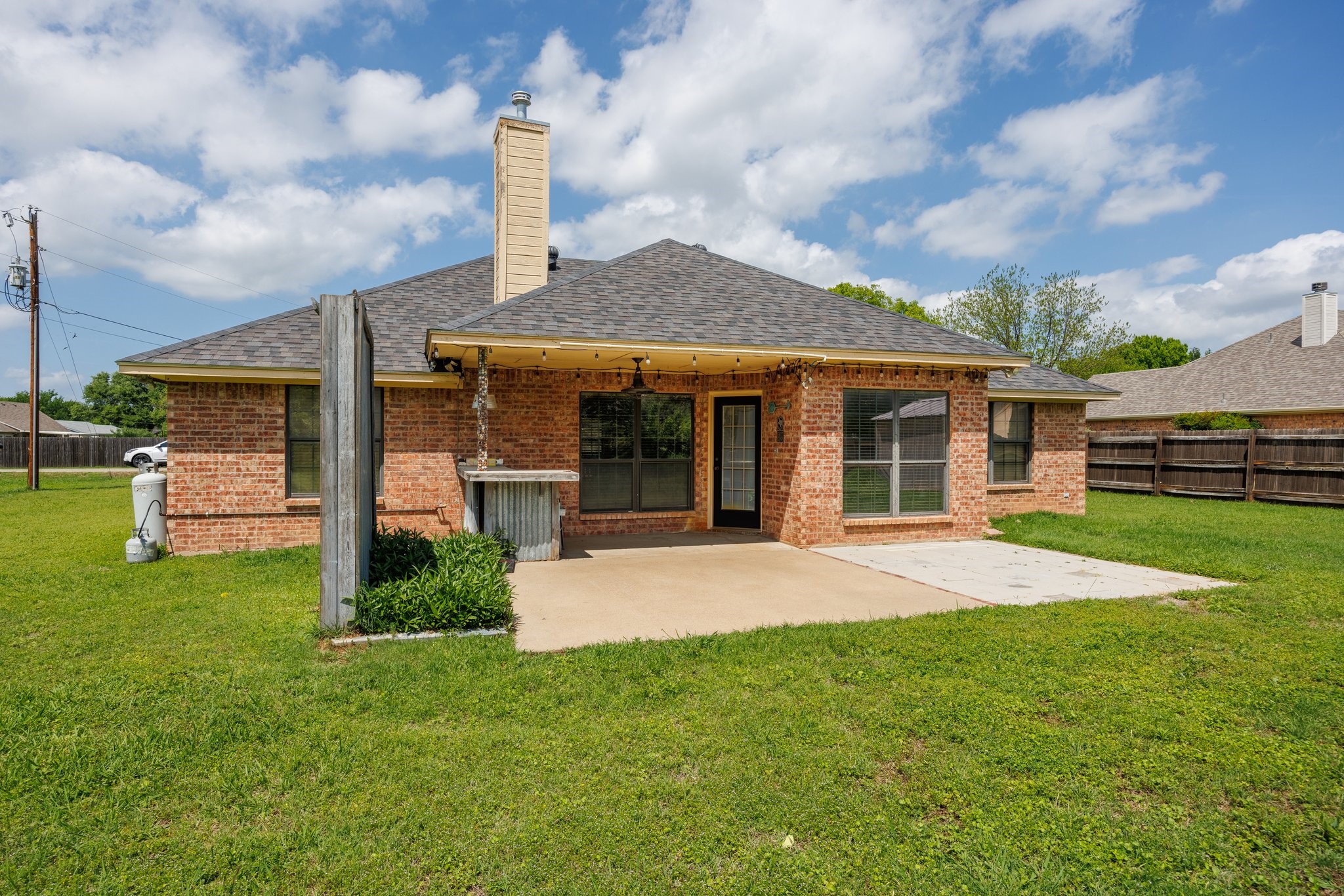704 Janis Street Granbury TX 76049