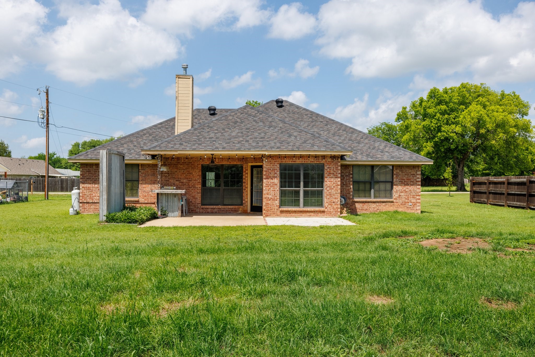 704 Janis Street Granbury TX 76049