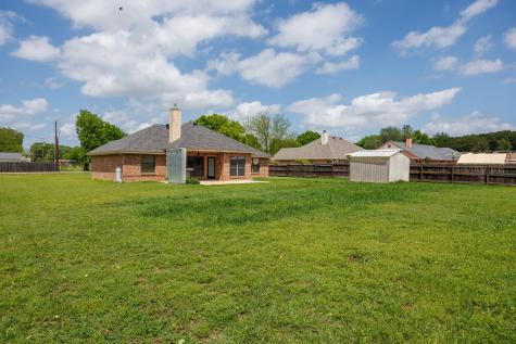 704 Janis Street Granbury TX 76049