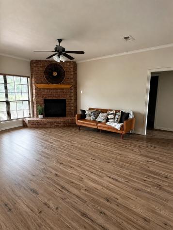 704 Janis Street Granbury TX 76049