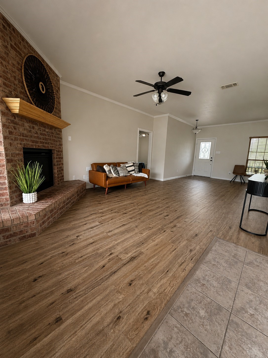 704 Janis Street Granbury TX 76049