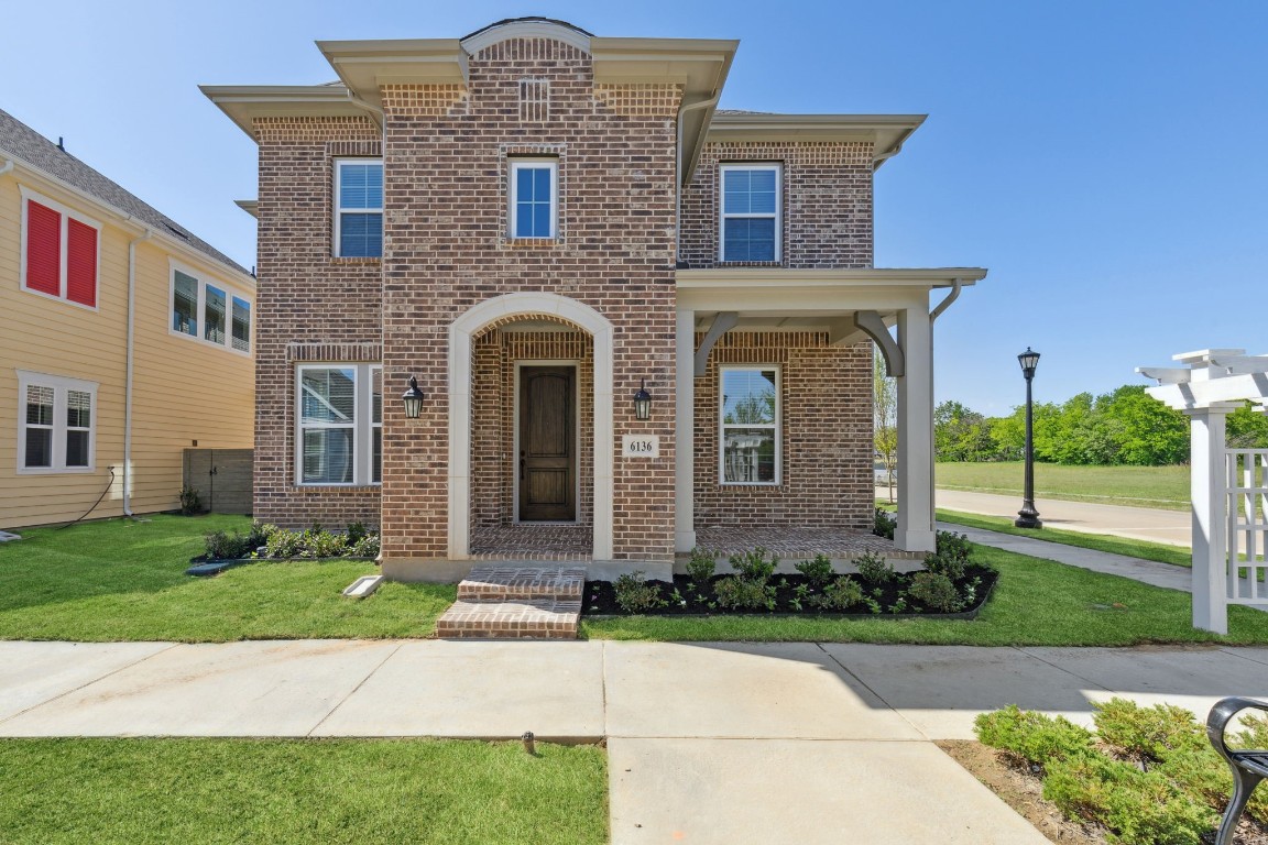 6136 Mayfair Mews North Richland Hills TX 76180