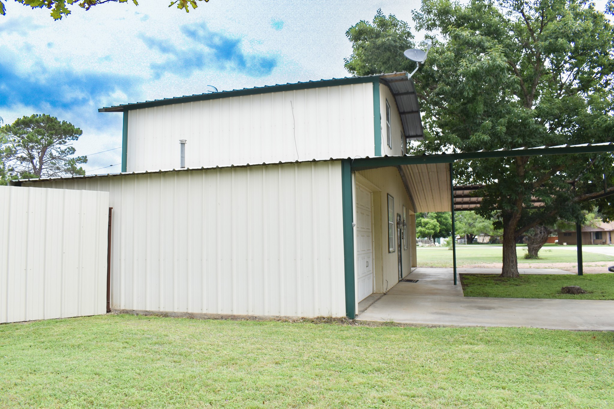 101 S Loop Drive Brady TX 76825