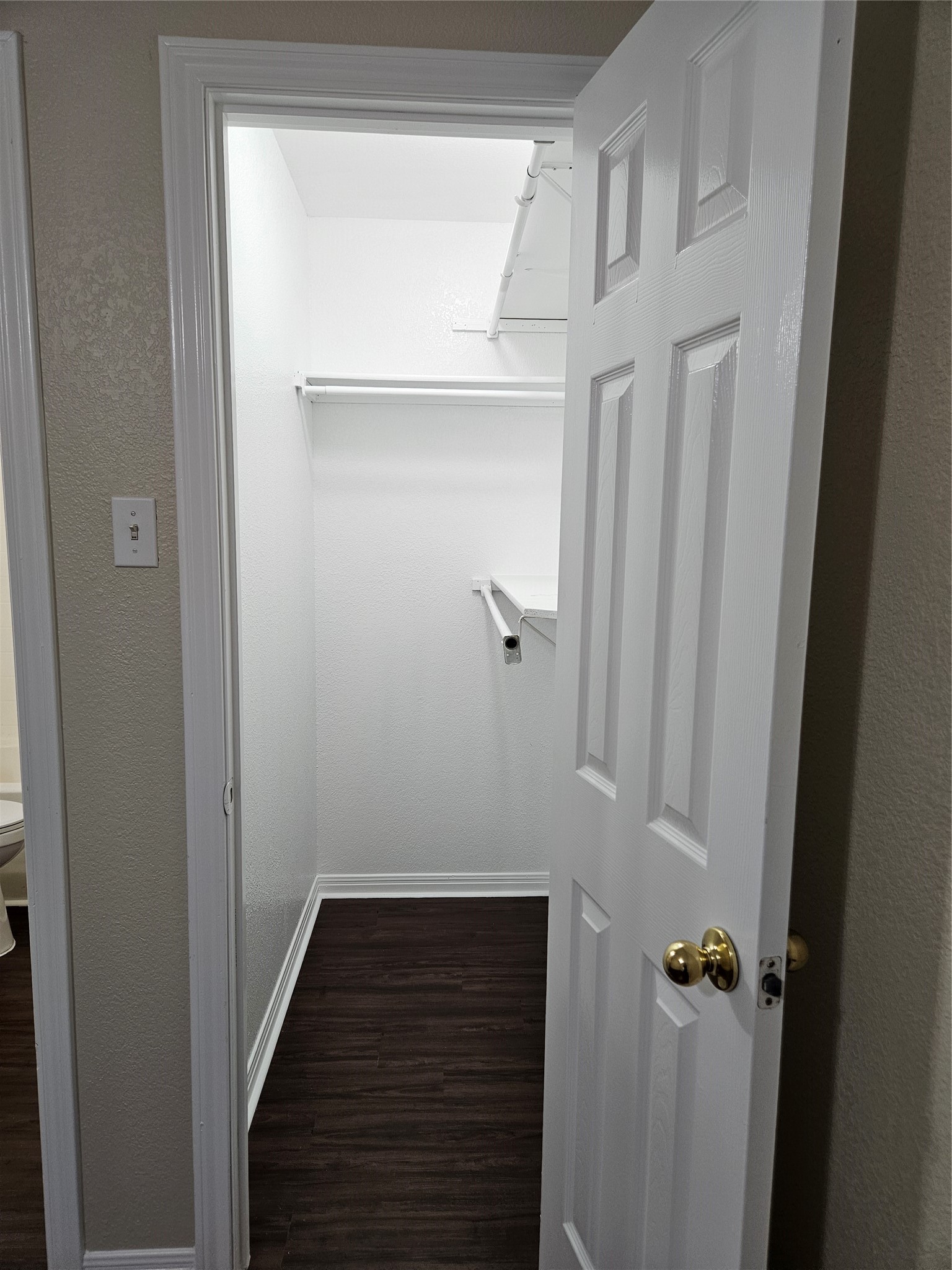 217 E Craven Avenue Lacy Lakeview TX 76705