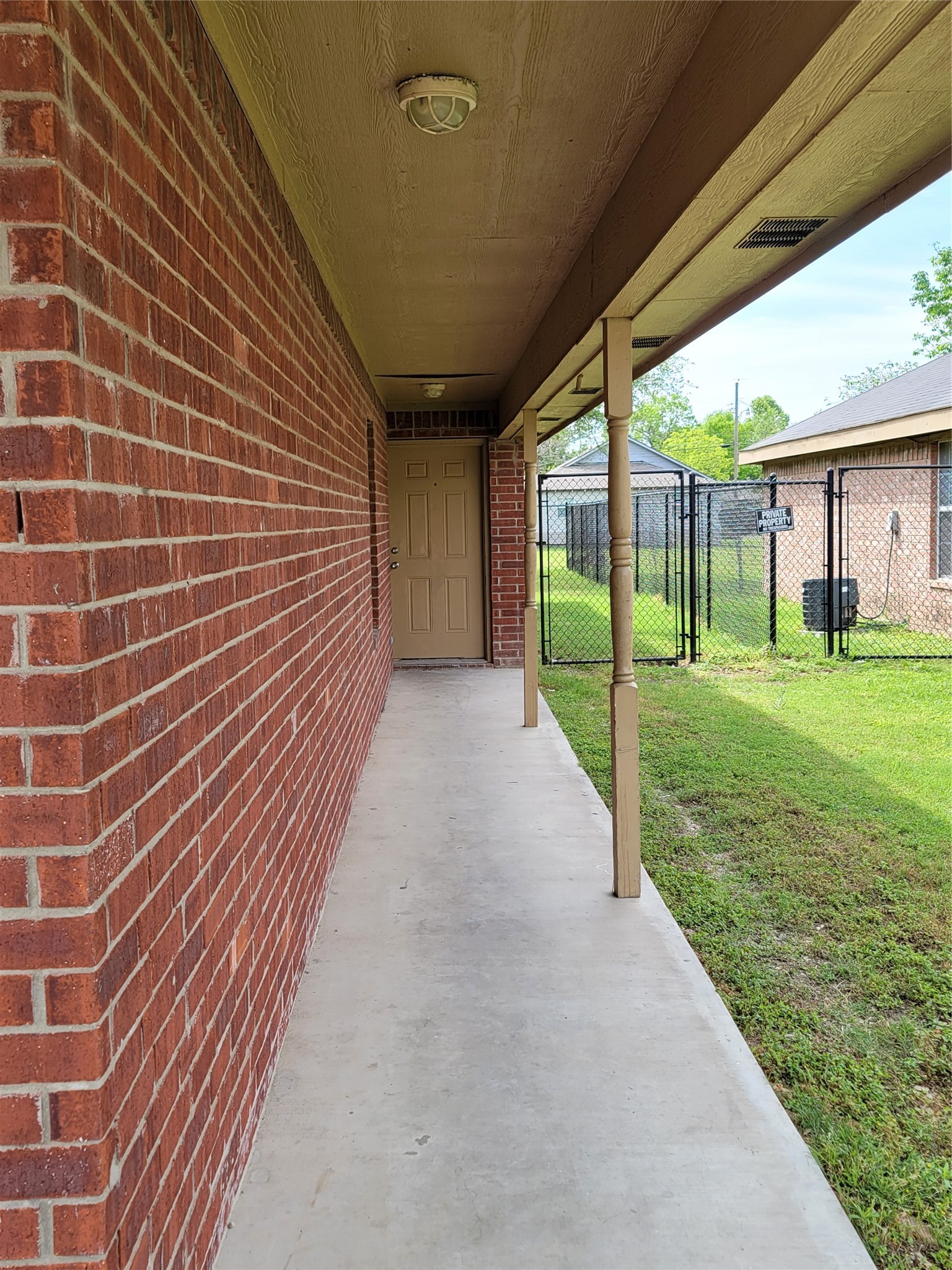 217 E Craven Avenue Lacy Lakeview TX 76705