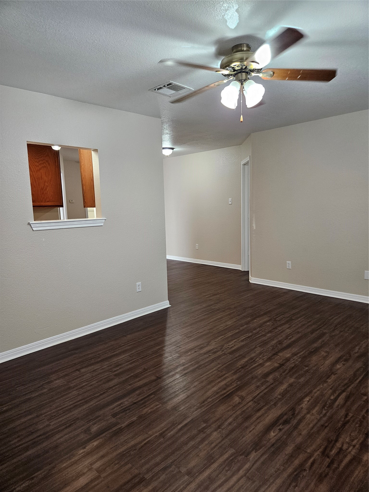 217 E Craven Avenue Lacy Lakeview TX 76705