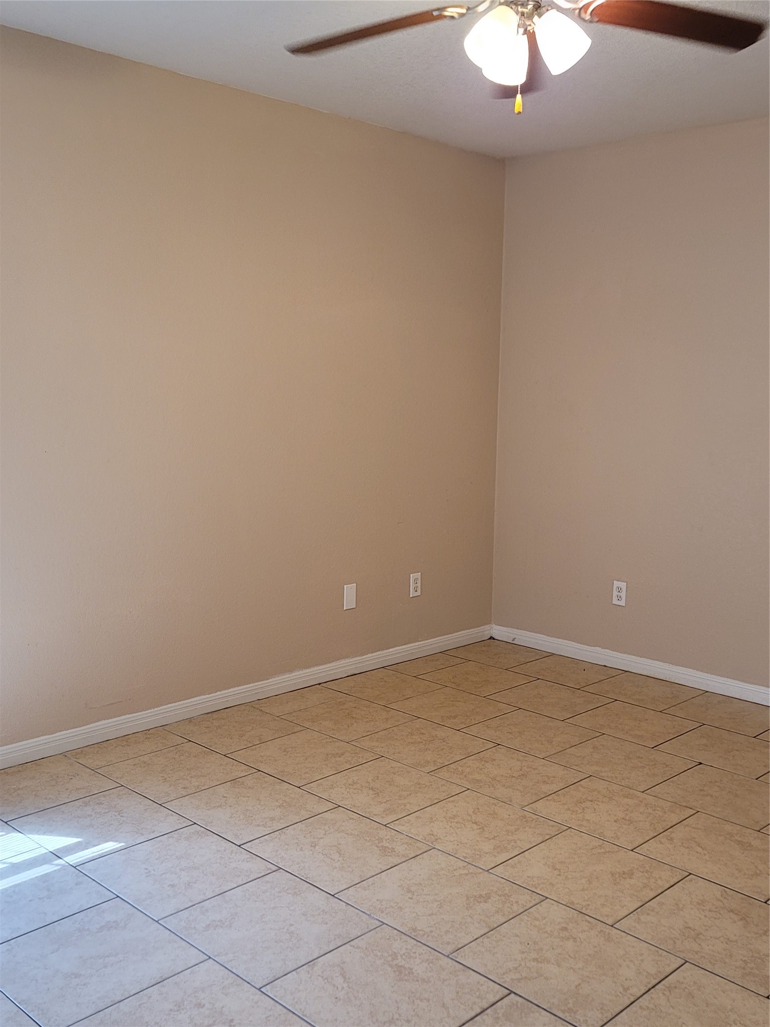 217 E Craven Avenue Lacy Lakeview TX 76705