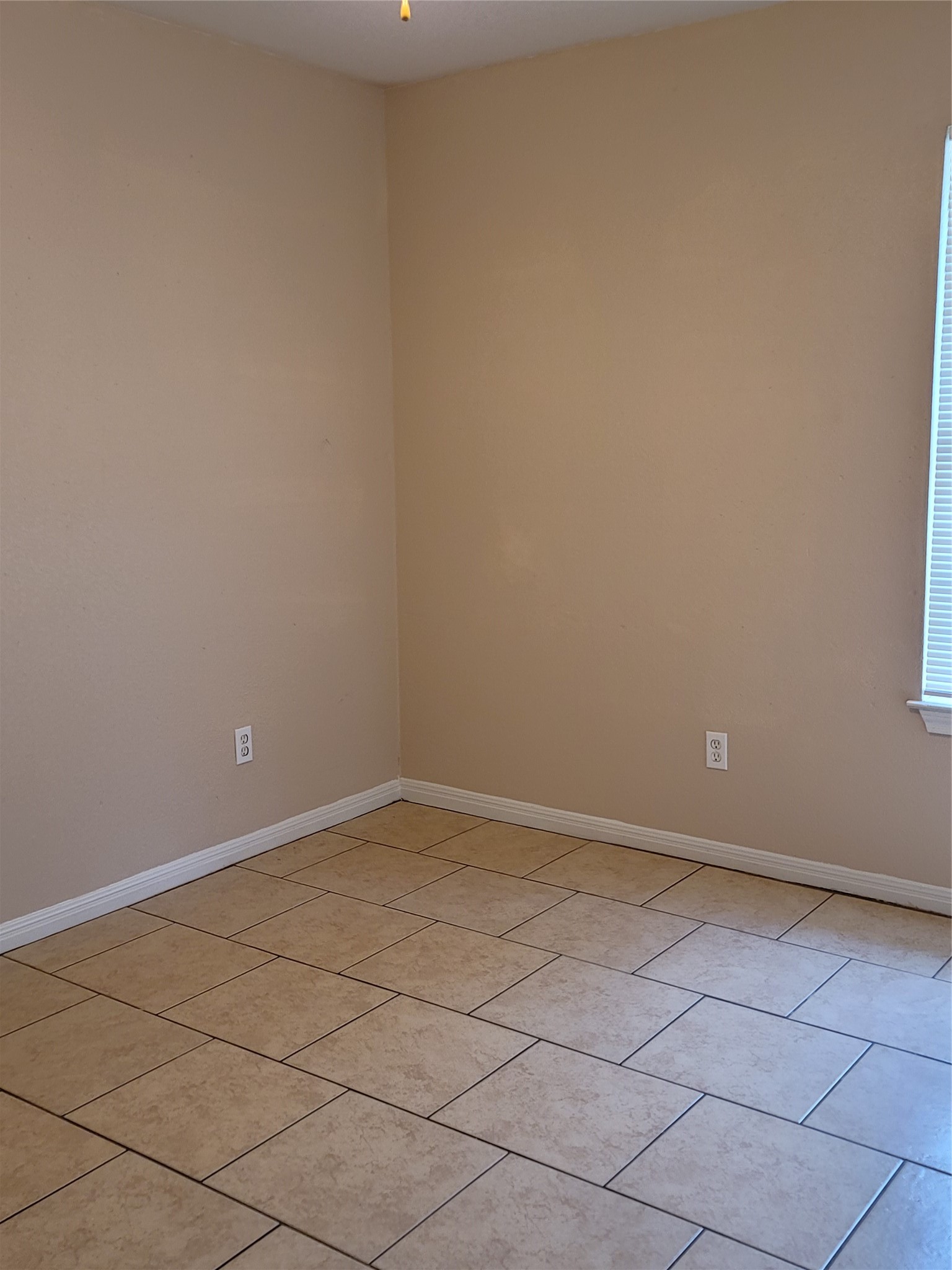 217 E Craven Avenue Lacy Lakeview TX 76705