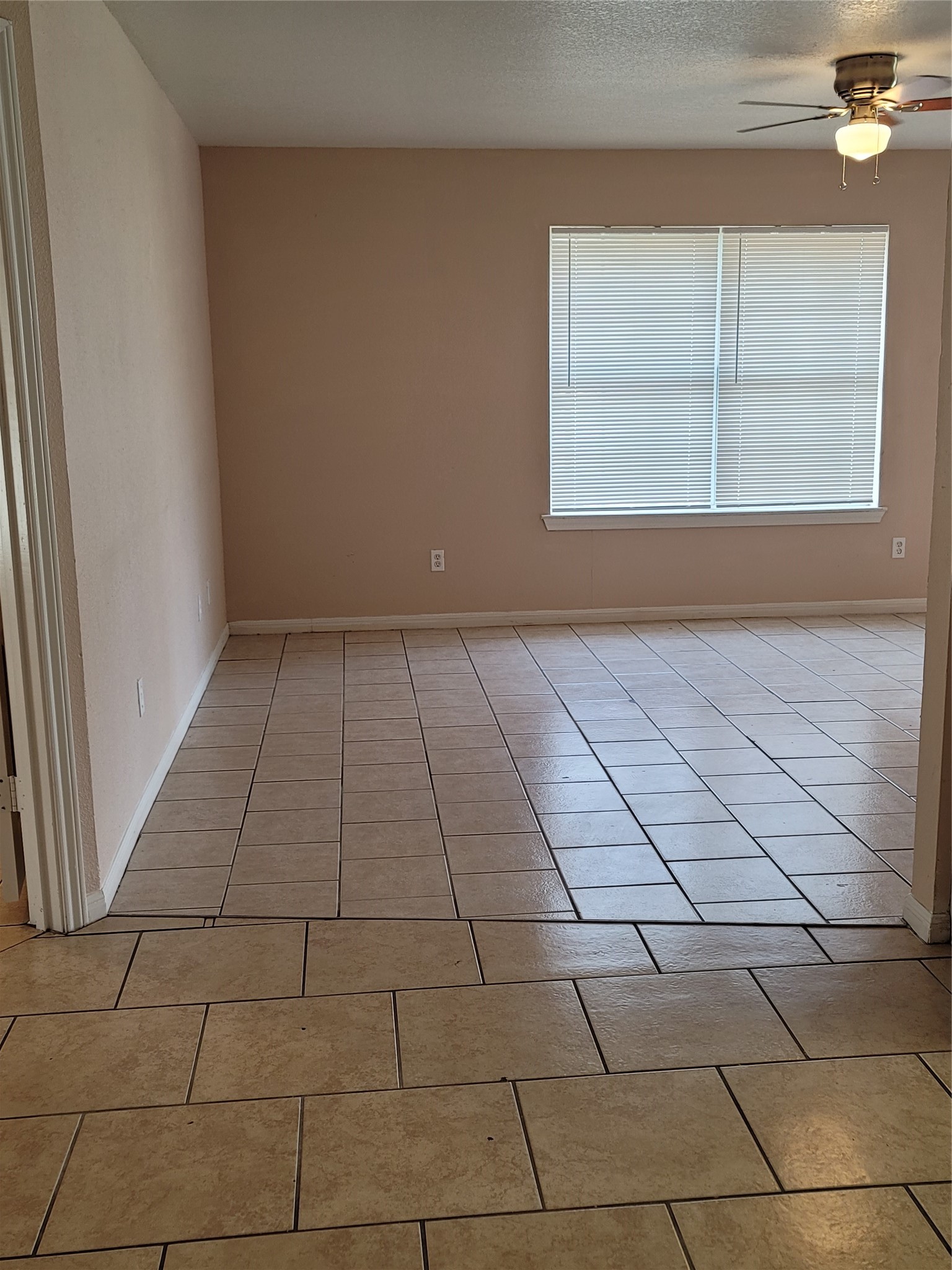 217 E Craven Avenue Lacy Lakeview TX 76705