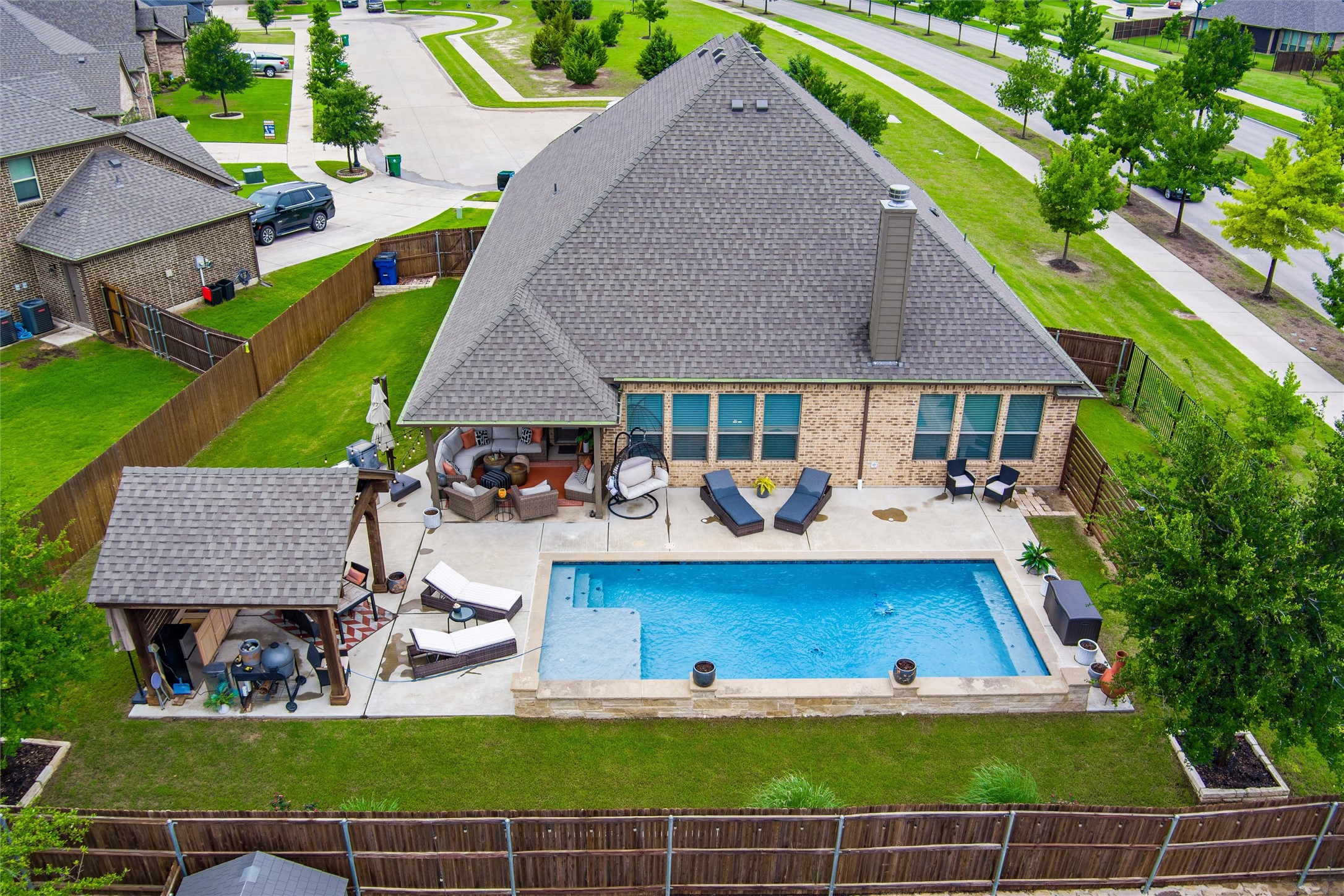 1866 Riviera Drive Waxahachie TX 75165