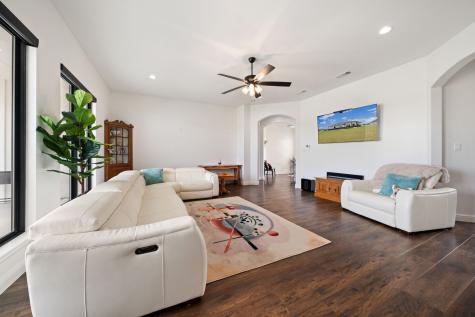 140 Lone Elm Road Waxahachie TX 75167
