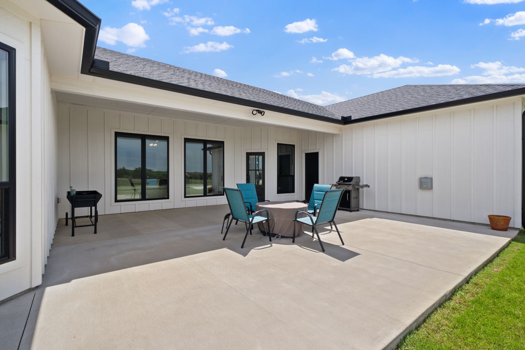 140 Lone Elm Road Waxahachie TX 75167