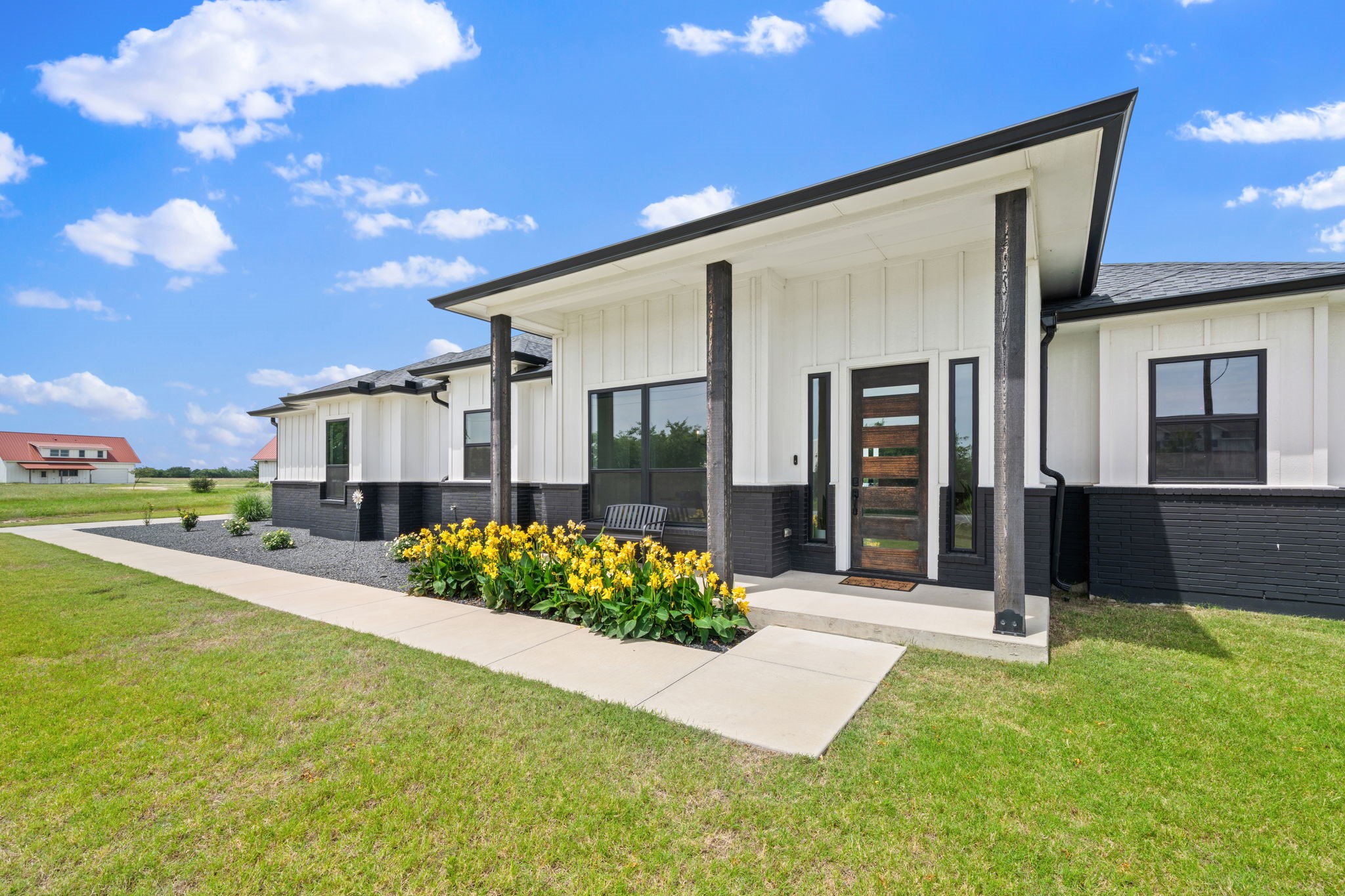 140 Lone Elm Road Waxahachie TX 75167