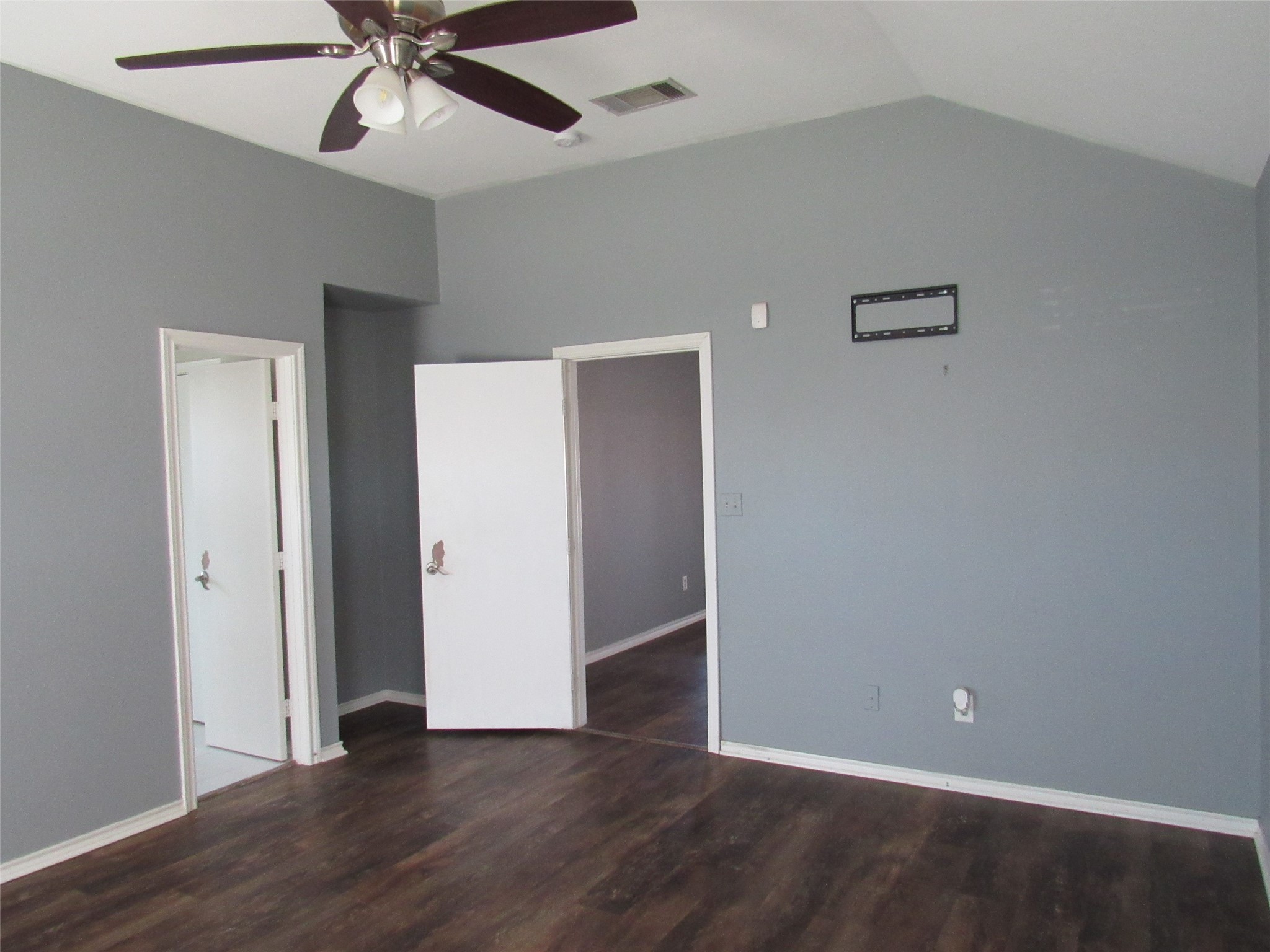 105 Wildcat Drive Lacy Lakeview TX 76705