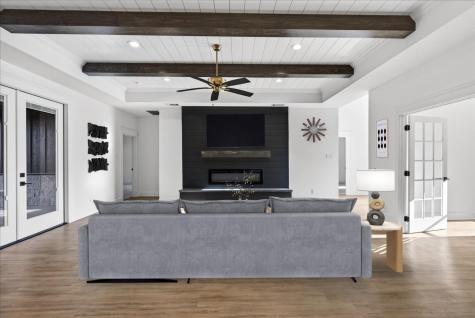 114 Castlewood Road Enchanted Oaks TX 75156