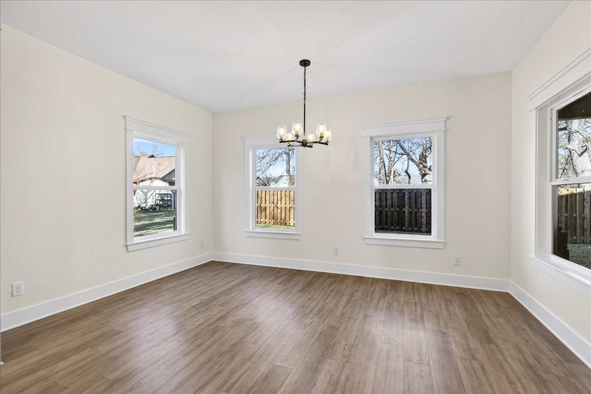 114 Castlewood Road Enchanted Oaks TX 75156