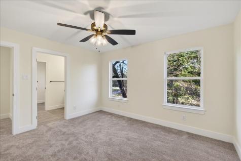 114 Castlewood Road Enchanted Oaks TX 75156
