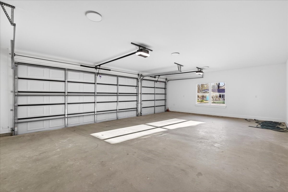114 Castlewood Road Enchanted Oaks TX 75156