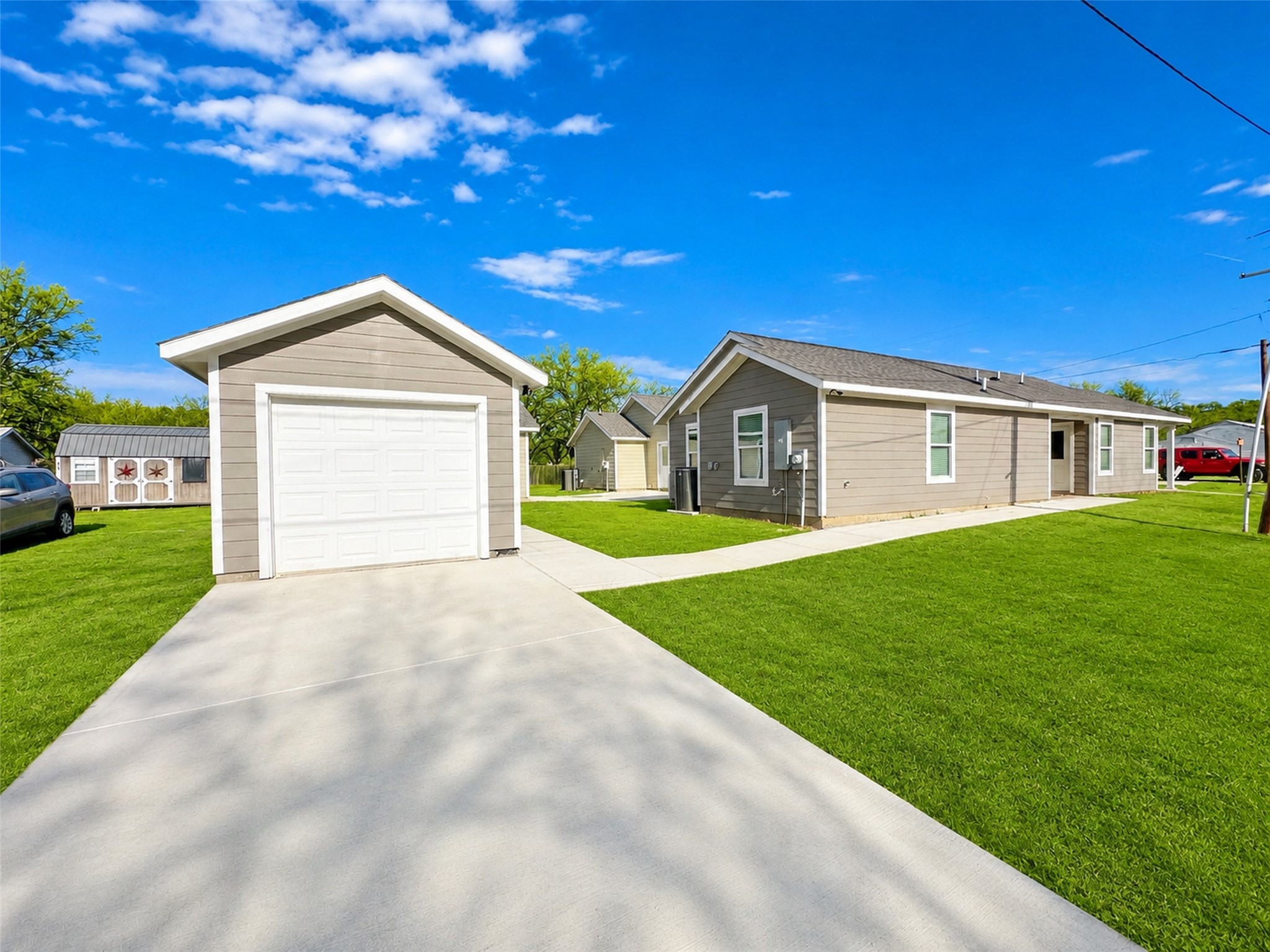 320 SW 14th Mineral Wells TX 76067