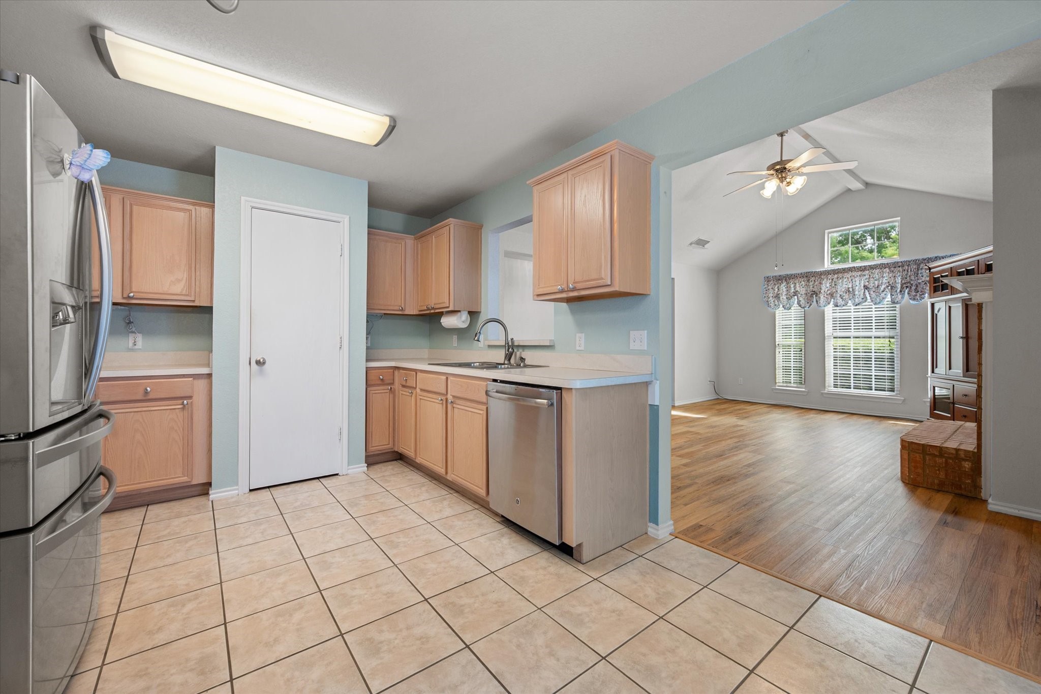 1723 Treasure Cay Drive Mansfield TX 76063
