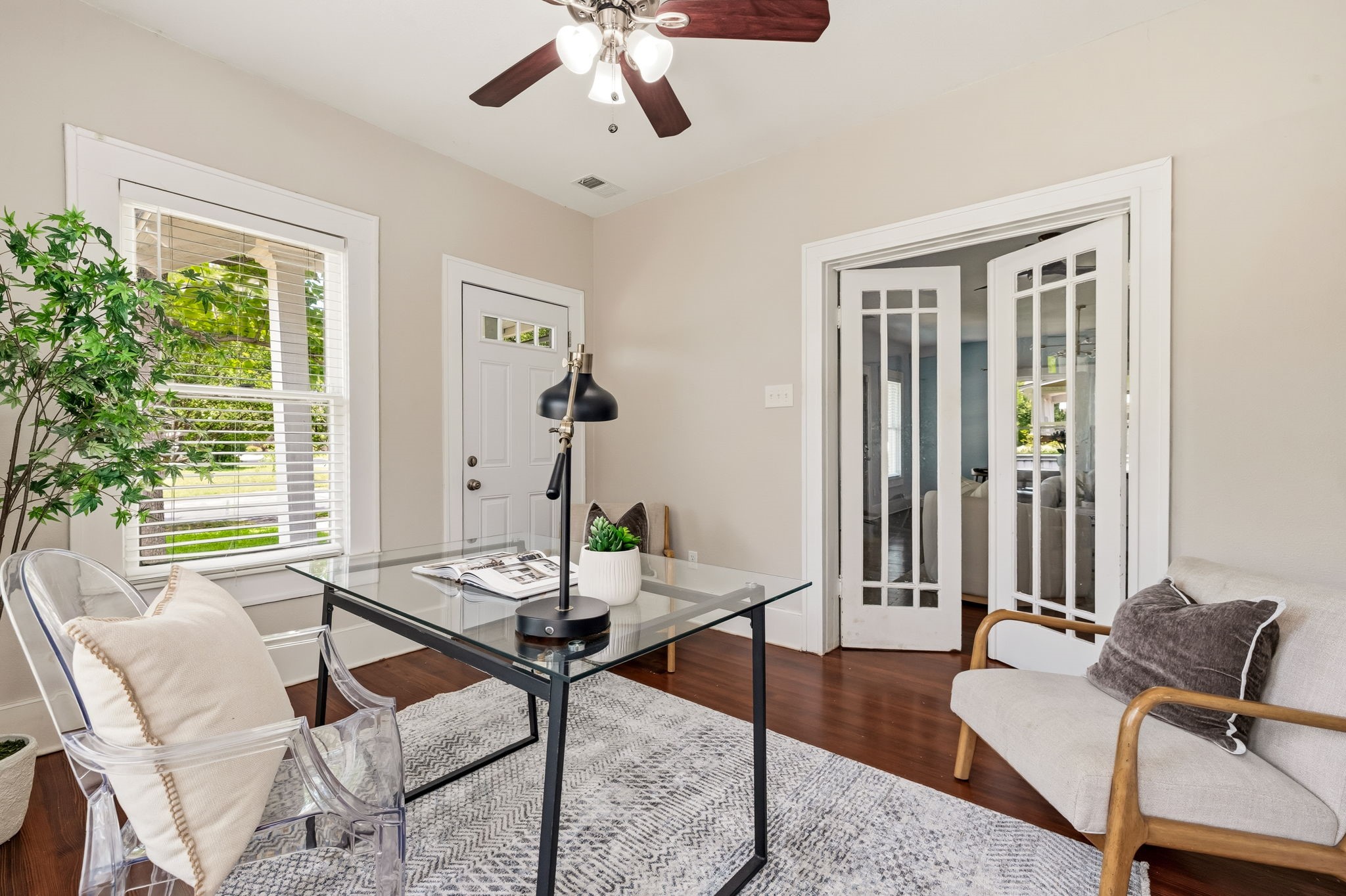 5736 Tremont Street Dallas TX 75214