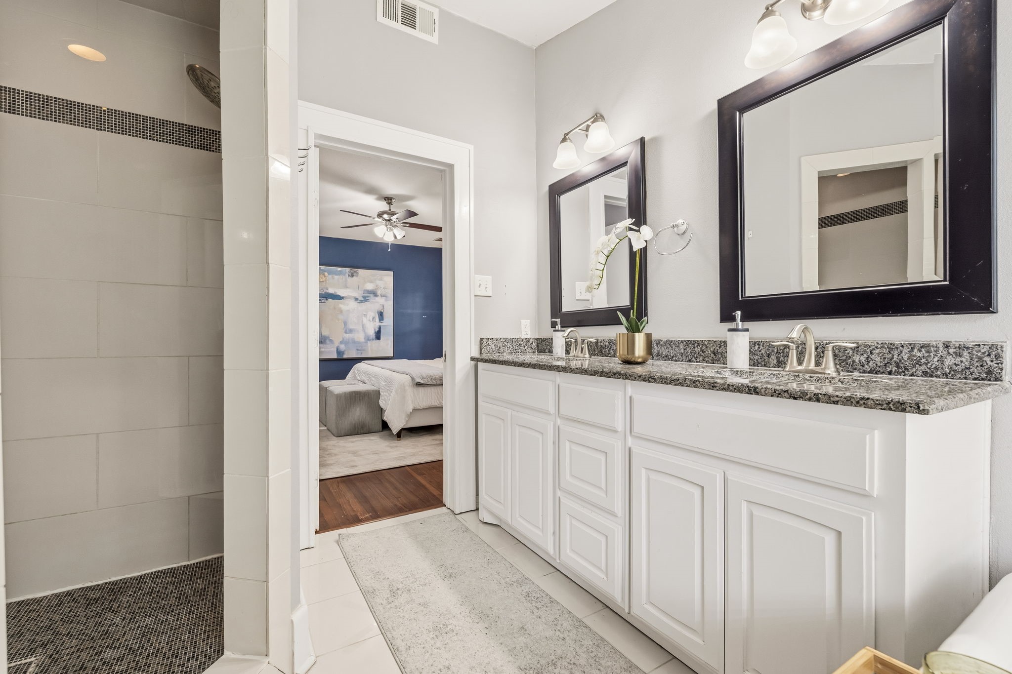 5736 Tremont Street Dallas TX 75214