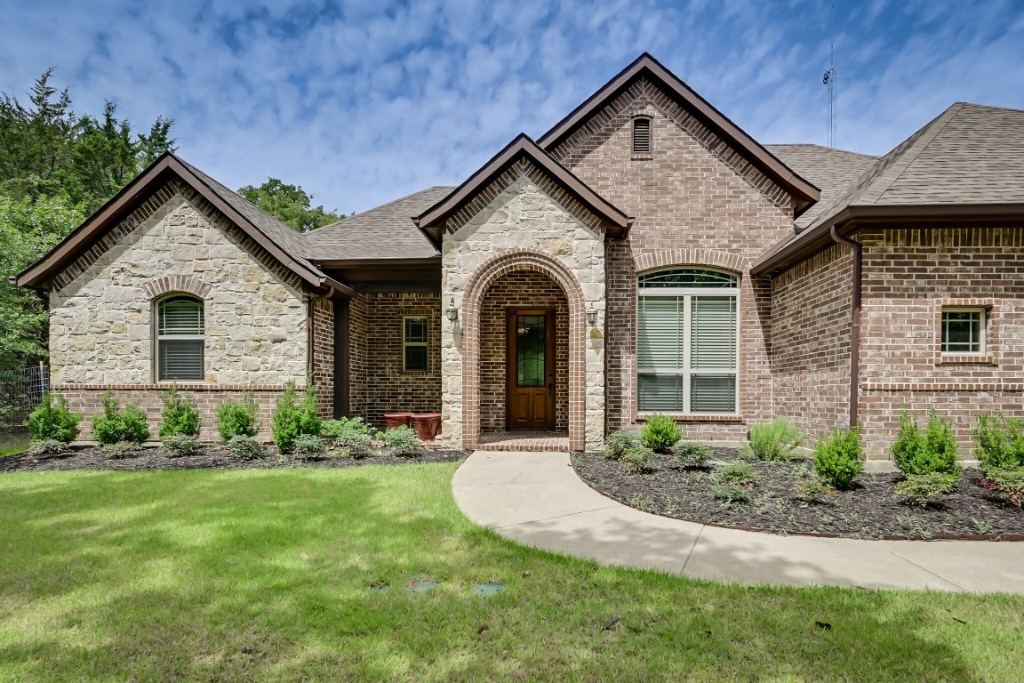 6828 Deer Trail Quinlan TX 75474