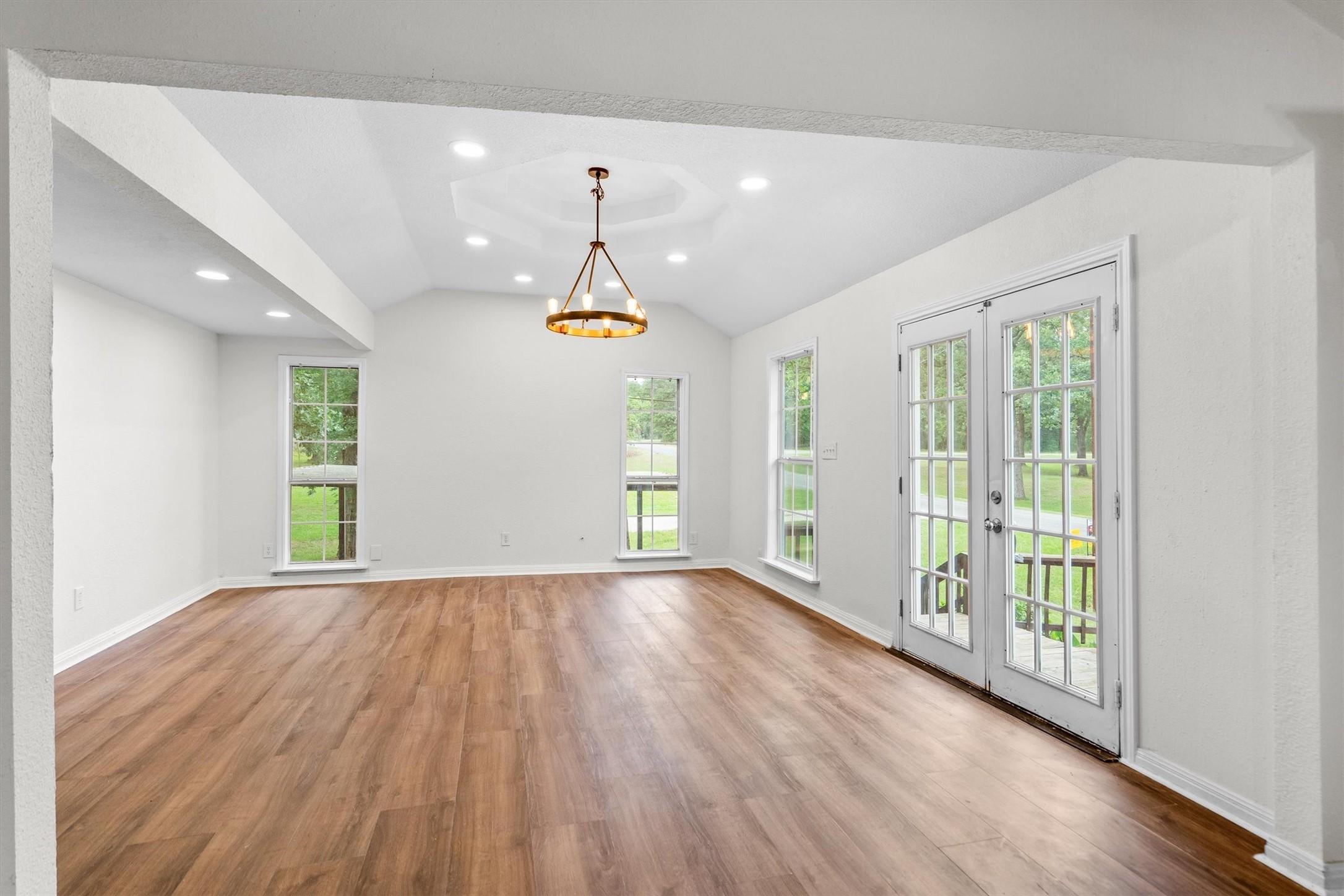 5239 Point Lavista Malakoff TX 75148