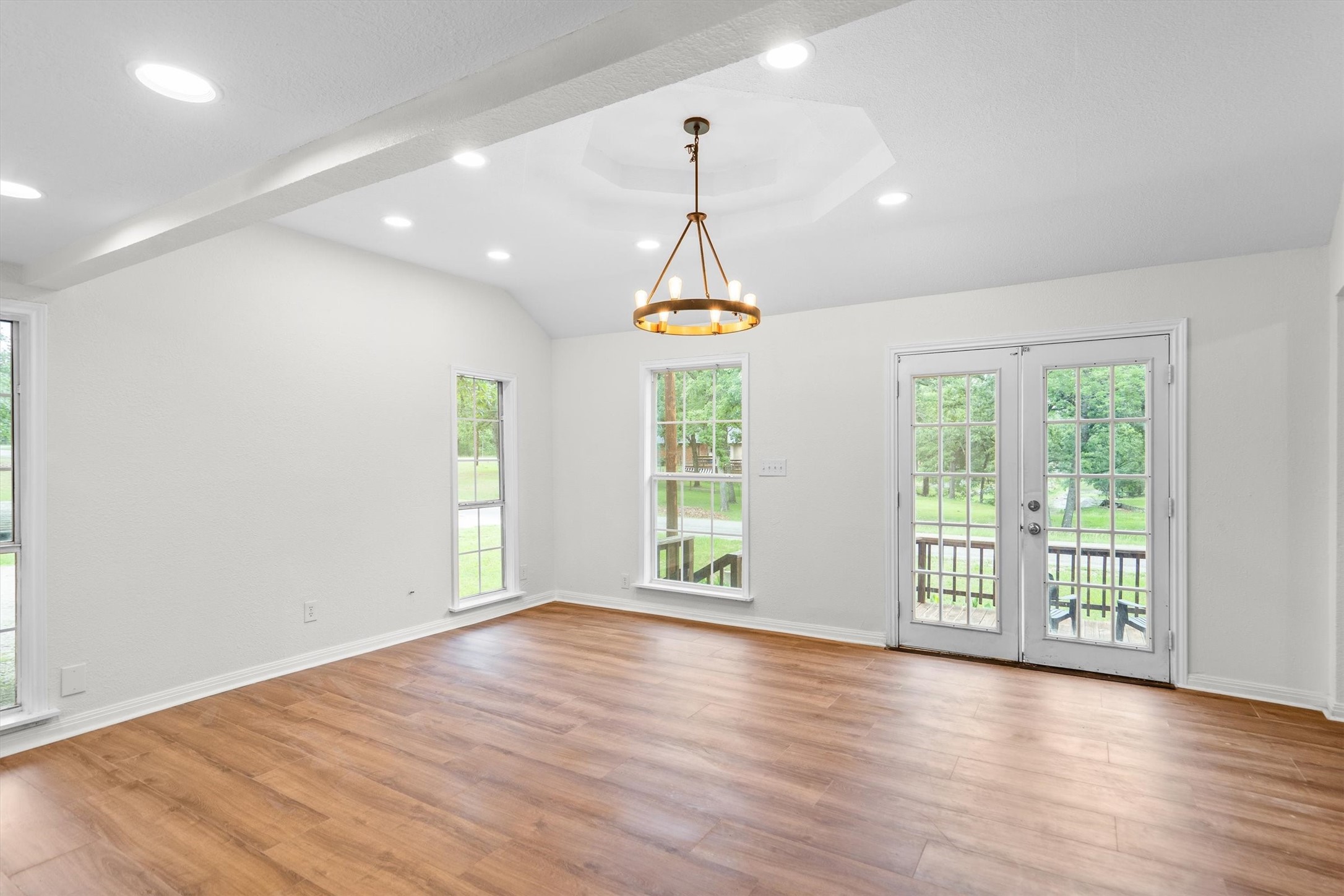 5239 Point Lavista Malakoff TX 75148