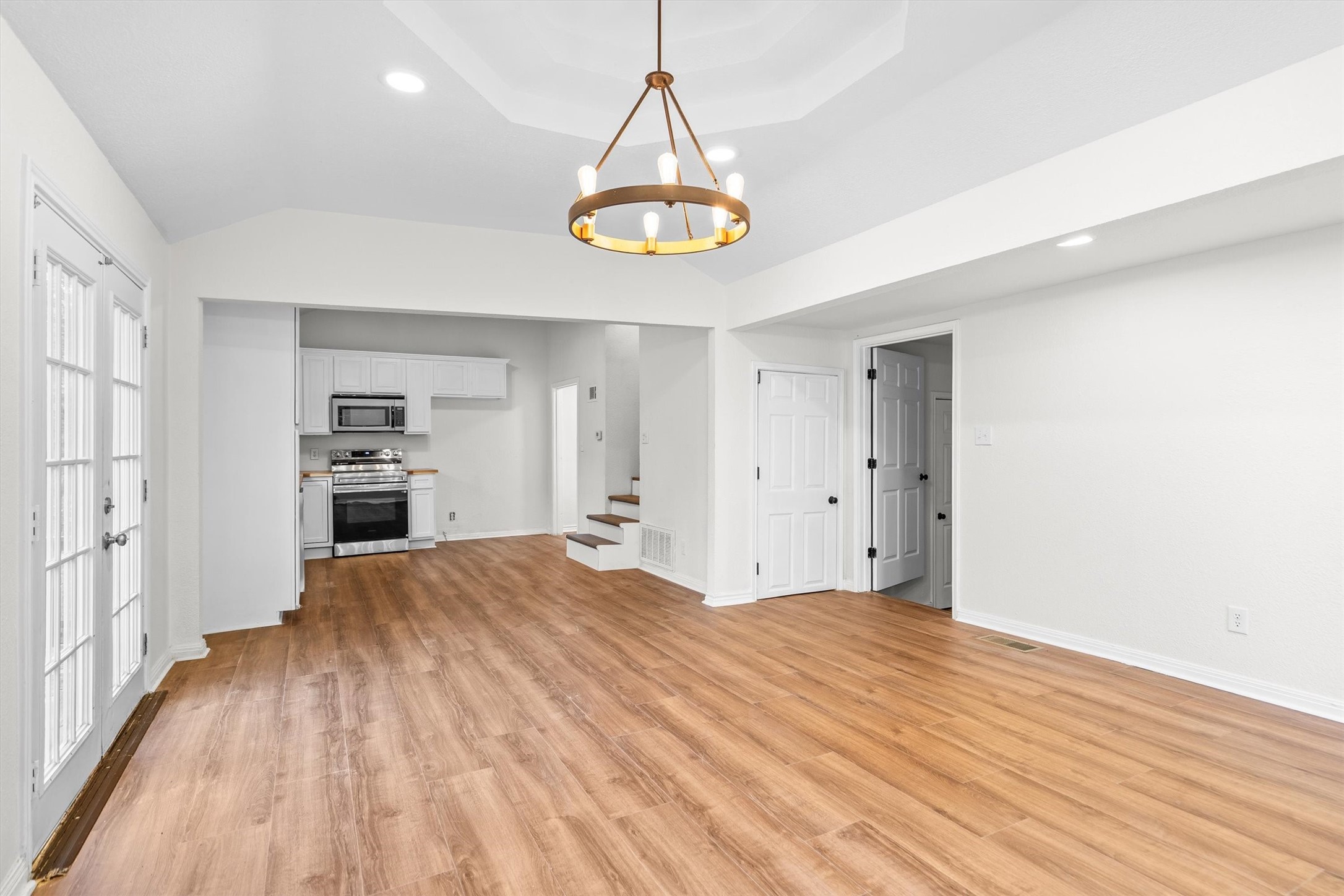 5239 Point Lavista Malakoff TX 75148