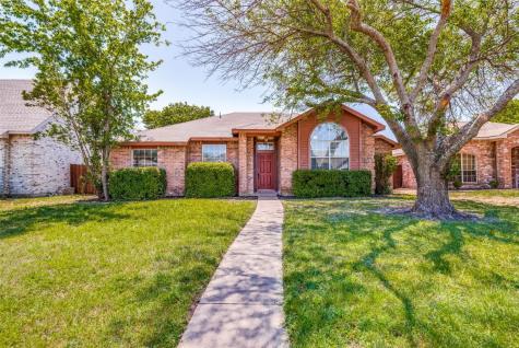 806 Bray Street Cedar Hill TX 75104