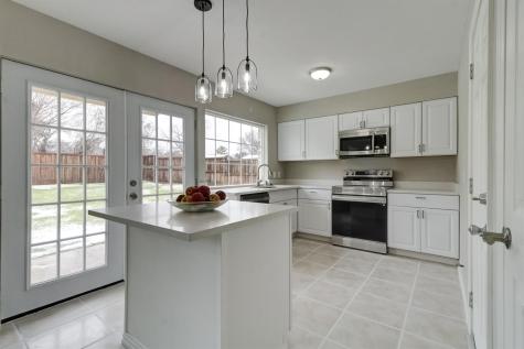 2101 Pearl Lane Irving TX 75060